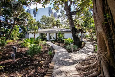 1200 E Peppertree Lane #601, Sarasota, FL 34242 - Photo 60