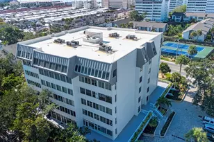 1200 E Peppertree Ln, Sarasota, FL 34242 - Photo 2