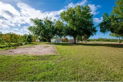 2837 NE Persimmon Drive, Arcadia, FL 34266 - Photo 16