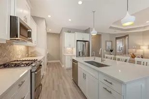 10193 Canaveral Cir, Sarasota, FL 34241 - Photo 10