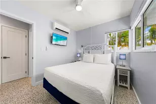 1136 Seaside Dr, Sarasota, FL 34242 - Photo 40