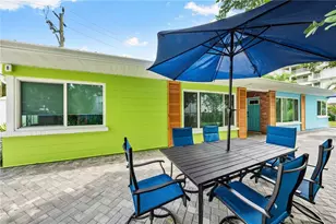 1136 Seaside Dr, Sarasota, FL 34242 - Photo 6