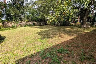 2775 25th St, Sarasota, FL 34234 - Photo 22