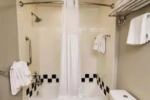 71 S Ocean Ave, Palm Beach Shores, FL 33404 - Photo 18