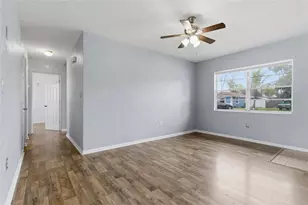 2602 12th St W, Palmetto, FL 34221 - Photo 6