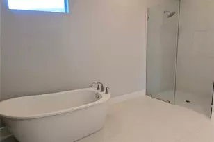 7744 Sandhill Lake Dr, Sarasota, FL 34241 - Photo 14