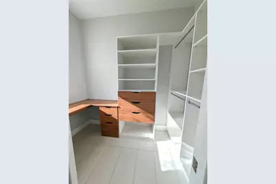 7744 Sandhill Lake Drive, Sarasota, FL 34241 - Photo 24