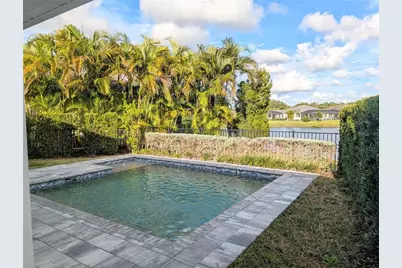7744 Sandhill Lake Drive, Sarasota, FL 34241 - Photo 28