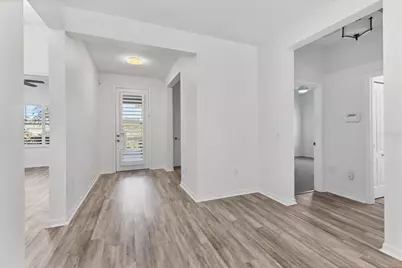 4806 Lake Breeze Terrace, Sarasota, FL 34243 - Photo 4