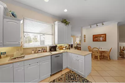 220 82nd Street, Holmes Beach, FL 34217 - Photo 12