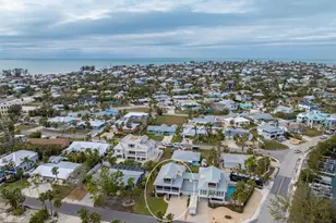 220 82nd St, Holmes Beach, FL 34217 - Photo 34