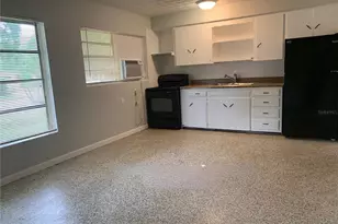 219 21st St E, Bradenton, FL 34208 - Photo 6