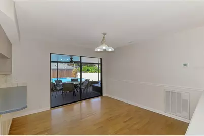 4136 Wake Avenue, Sarasota, FL 34241 - Photo 10