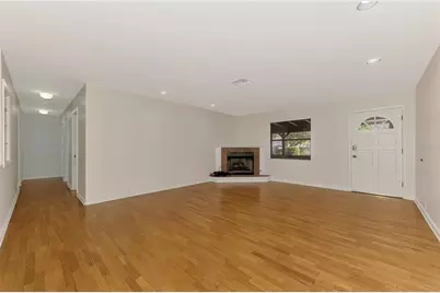 4136 Wake Avenue, Sarasota, FL 34241 - Photo 6