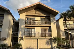 1087 Lake House Cir, Sarasota, FL 34242 - Photo 2