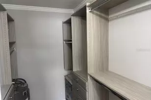 2727 75th St W, Bradenton, FL 34209 - Photo 8