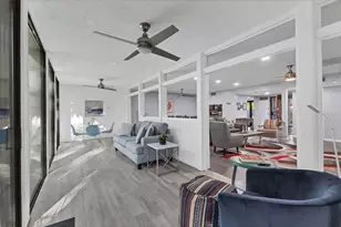 3332 Thornwood Rd, Sarasota, FL 34231 - Photo 14