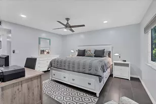 3332 Thornwood Rd, Sarasota, FL 34231 - Photo 20