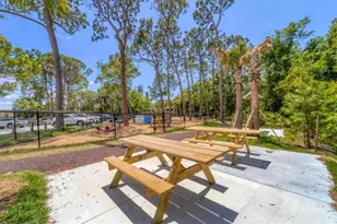 3332 Thornwood Rd, Sarasota, FL 34231 - Photo 40