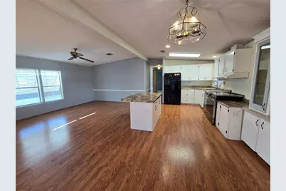 8907 32nd Avenue E, Palmetto, FL 34221 - Photo 8