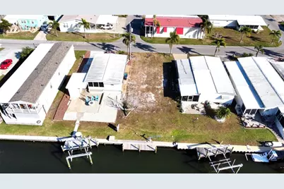 251 Aloha Drive, Palmetto, FL 34221 - Photo 4