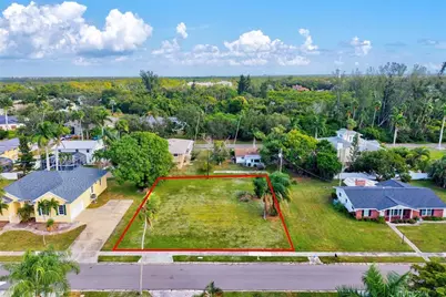 511 84th Street NW, Bradenton, FL 34209 - Photo 1