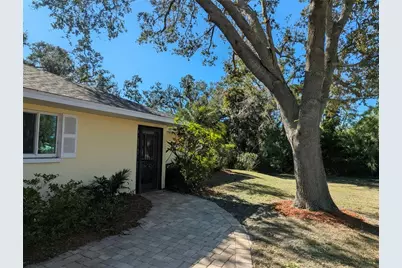 1710 Robbins Road, Nokomis, FL 34275 - Photo 10