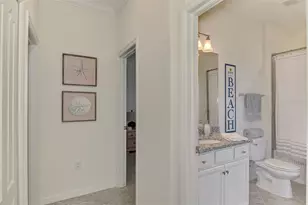 12750 Cinqueterre Dr, Venice, FL 34293 - Photo 34