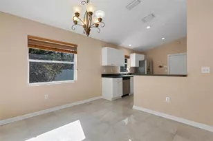 4557 Worcester Rd, Sarasota, FL 34231 - Photo 12