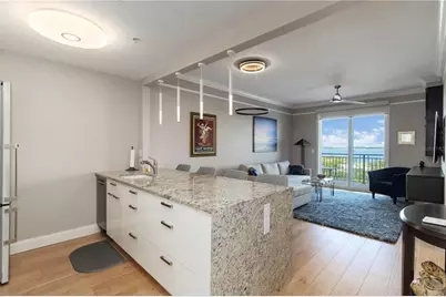 750 N Tamiami Trail #1005, Sarasota, FL 34236 - Photo 10