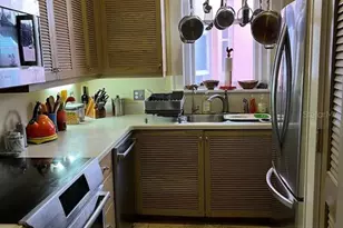 1221 N Palm Ave, Sarasota, FL 34236 - Photo 6