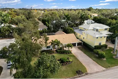 3727 Tangier Terrace, Sarasota, FL 34239 - Photo 14