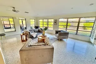 561 Corwood Dr, Sarasota, FL 34234 - Photo 2