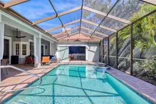 4305 Highland Oaks Cir, Sarasota, FL 34235 - Photo 46