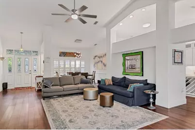 4305 Highland Oaks Circle, Sarasota, FL 34235 - Photo 10