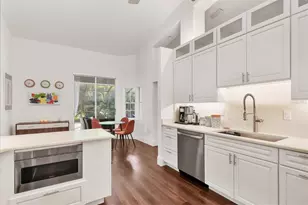 4305 Highland Oaks Cir, Sarasota, FL 34235 - Photo 18