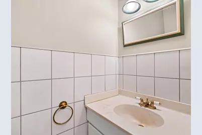 4805 Rilma Avenue #107, Sarasota, FL 34234 - Photo 14