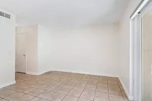 4805 Rilma Ave, Sarasota, FL 34234 - Photo 10