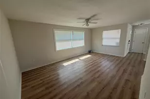 2124 3rd St E, Bradenton, FL 34208 - Photo 4