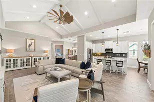 295 Compass Point Dr, Bradenton, FL 34209 - Photo 12