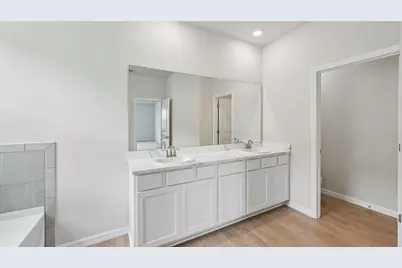 10405 Woodland Garden Way, Parrish, FL 34219 - Photo 18