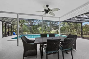 2426 River Ridge Dr, Sarasota, FL 34239 - Photo 28