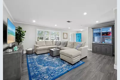 2426 River Ridge Drive, Sarasota, FL 34239 - Photo 8