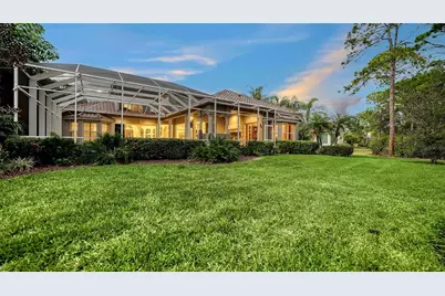 8335 Grosvenor Court, Bradenton, FL 34201 - Photo 52