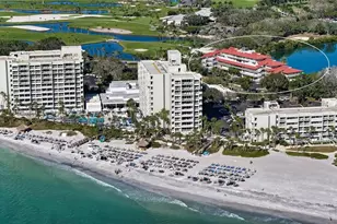 225 Sands Point Rd, Longboat Key, FL 34228 - Photo 4