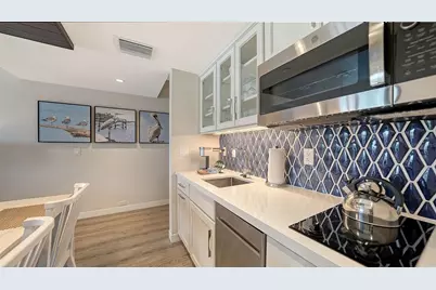 225 Sands Point Road #7205, Longboat Key, FL 34228 - Photo 14