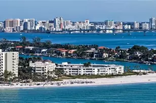 225 Sands Point Rd, Longboat Key, FL 34228 - Photo 30