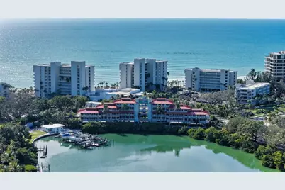 225 Sands Point Road #6201, Longboat Key, FL 34228 - Photo 2