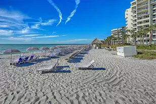 225 Sands Point Rd, Longboat Key, FL 34228 - Photo 26