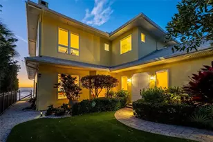 7152 Point of Rocks Cir, Sarasota, FL 34242 - Photo 2